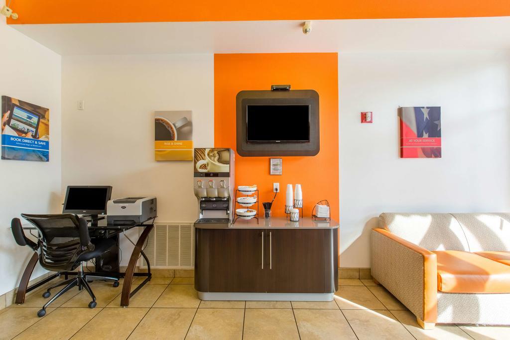 Motel 6-Baraboo, Wi - Lake Delton-Wisconsin Dells Eksteriør bilde
